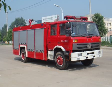 東風(fēng)153泡沫消防車